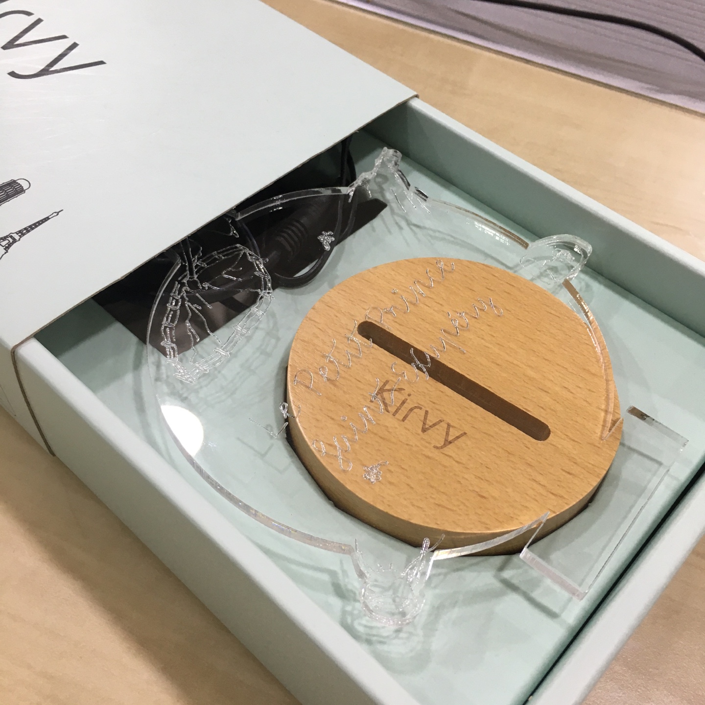 무드등 나눔 받았습니다! 상태가 너무 좋아요!